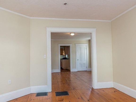 3rd image of 83 Fountain St #1