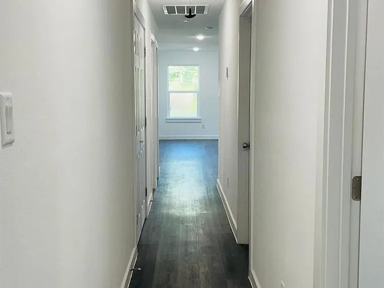 8414 Sandra St #A — Photo 10