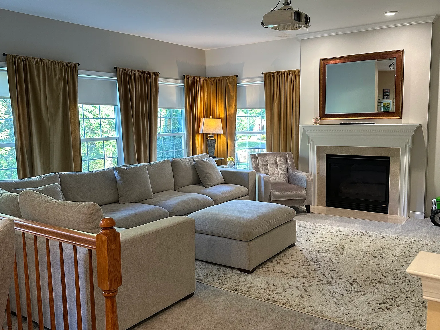 6 bed, 3307 sqft, $4,500 — Photo 4