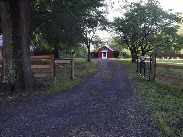 441 Ward Rd, Eden, NC 27288