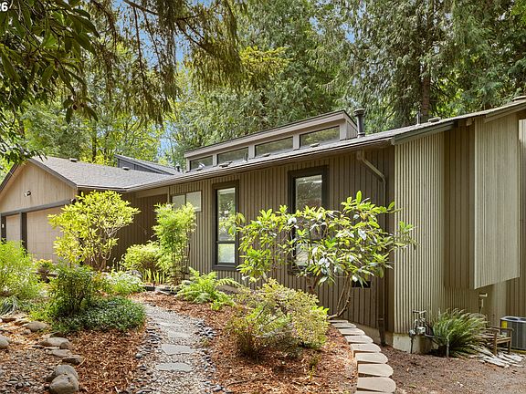 4th image of 5833 SW Lane Ct