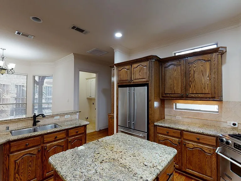 4927 Alcott St — Photo 10