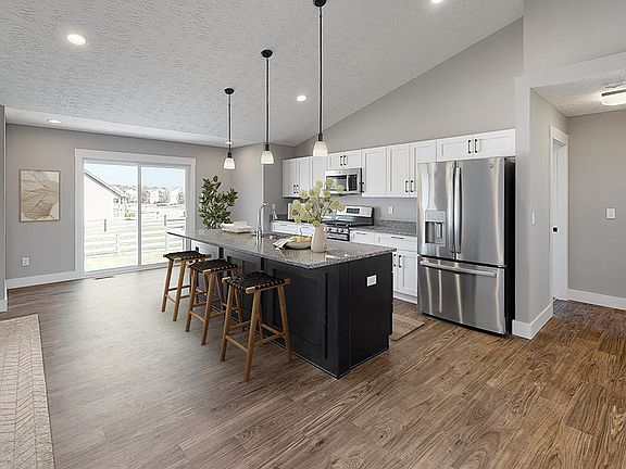 4th image of 4970 Chatham Pl