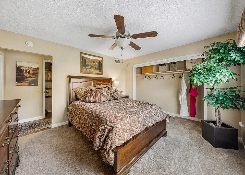 The Park at Lake Como 8301 Crystal Harbour Dr Tampa FL Zillow