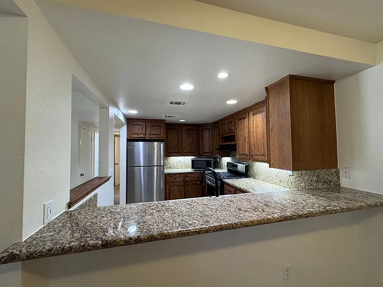 612 S Santa Fe St #1 — Photo 6