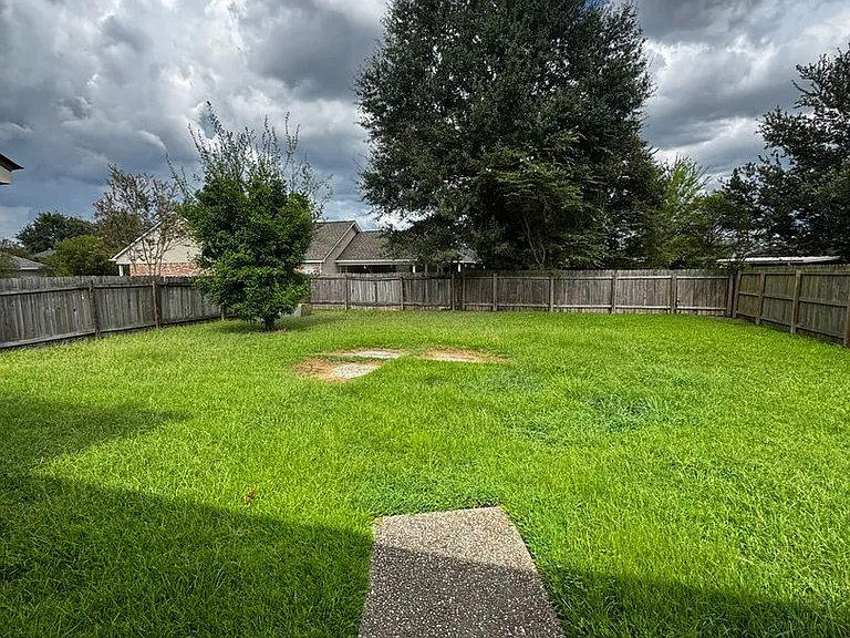 1729 Tallwood Dr — Photo 27