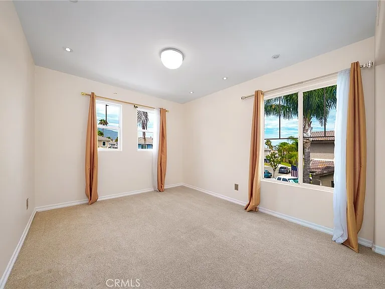 12241 Queensbury Dr — Photo 22