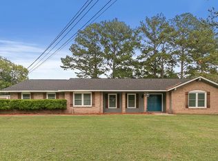 607 Lakewood Dr, Dothan, AL 36301