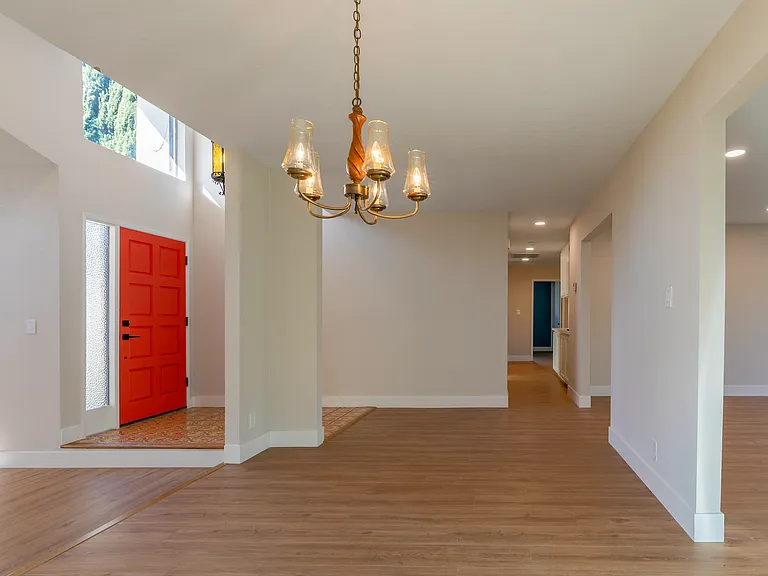 1236 Isengard Dr — Photo 7