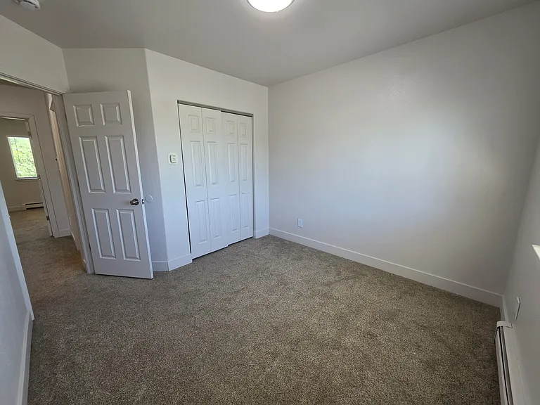 2985 Emerald Cir — Photo 8