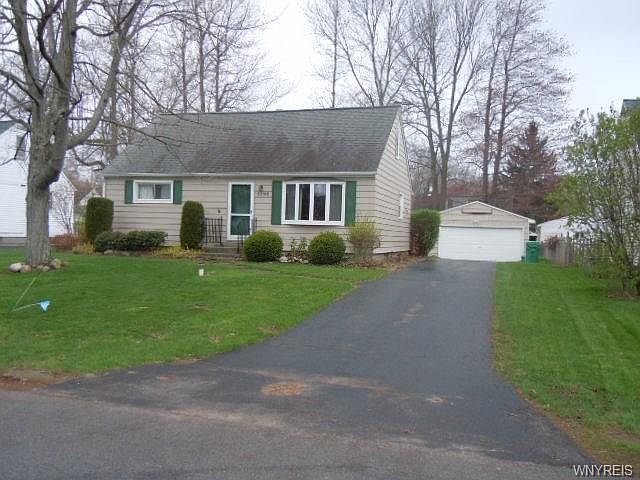 1st image of 5798 Diana Ln
