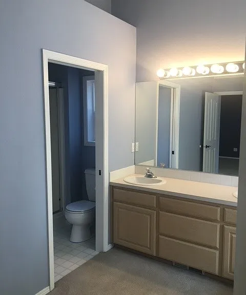 En-Suite Primary Bath