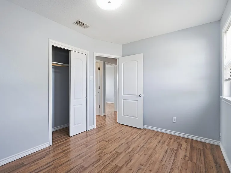 1741 Pasadena Dr — Photo 19