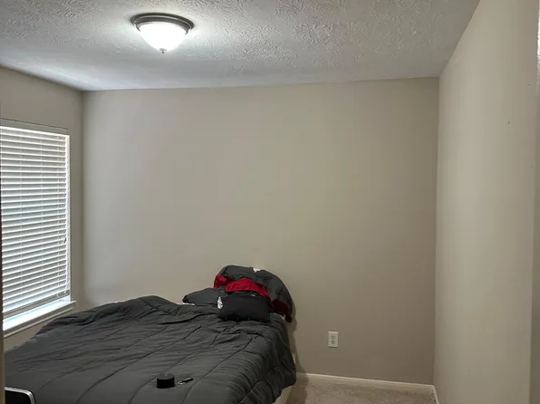 3614 Windmill Village Dr #1, Houston, TX 77082