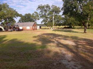 310 Minton Chapel Rd, Kite, GA 31049