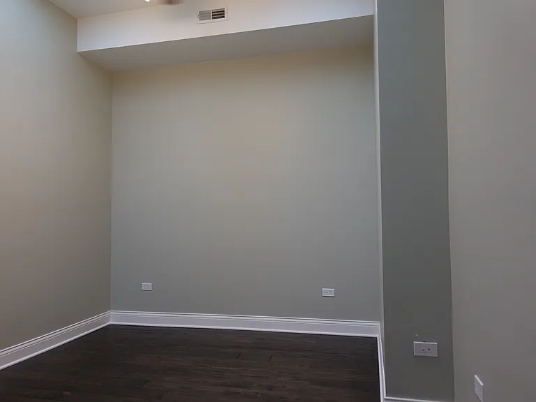 809 N Franklin St #3F — Photo 9