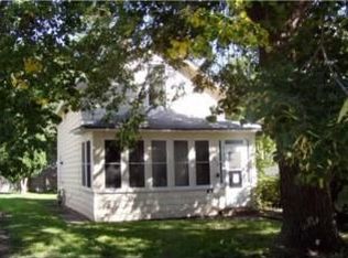 334 Webster St, Saint Paul, MN 55102