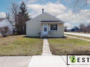 8404 Stout Ave, Warren, MI 48093