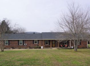 1744 Murfreesboro Rd, Lebanon, TN 37090