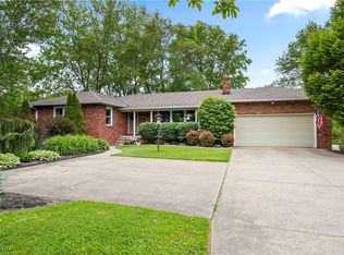 7061 Chatham Rd, Medina, OH 44256