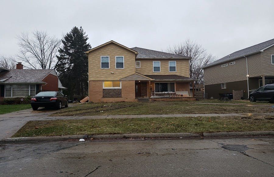 1st image of 15766 Fairfax St