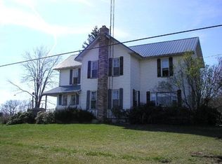 16485 Price Rd, Saegertown, PA 16433