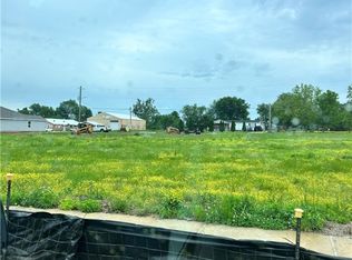 3208/3212 E Ricky Dr #99/100, Siloam Springs, AR 72761