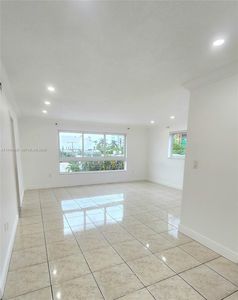 1020 94th St APT 301, Bay Harbor Islands, FL, 33154