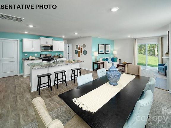 7th image of this home