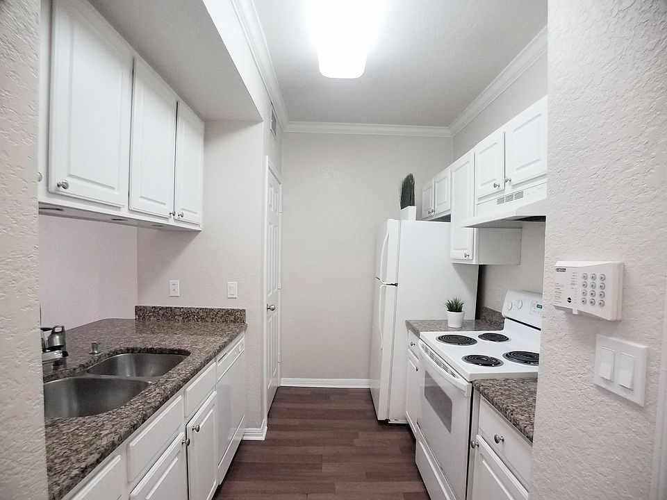 911 N Orange Ave APT 344, Orlando, FL 32801 | Zillow