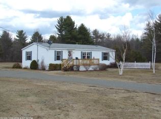 77 N Main St, Solon, ME 04979