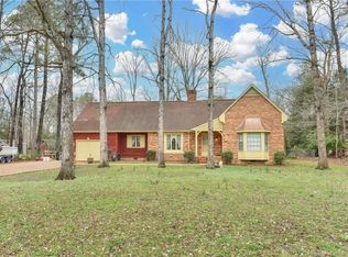 104 Laurel Path Rd, Yorktown, VA 23692