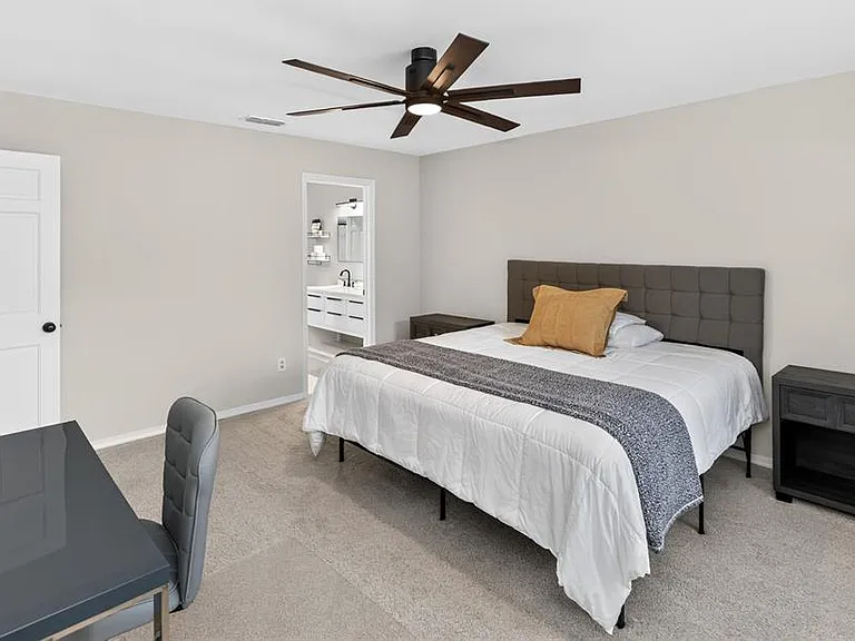 172 Deer Lake Cir — Photo 36