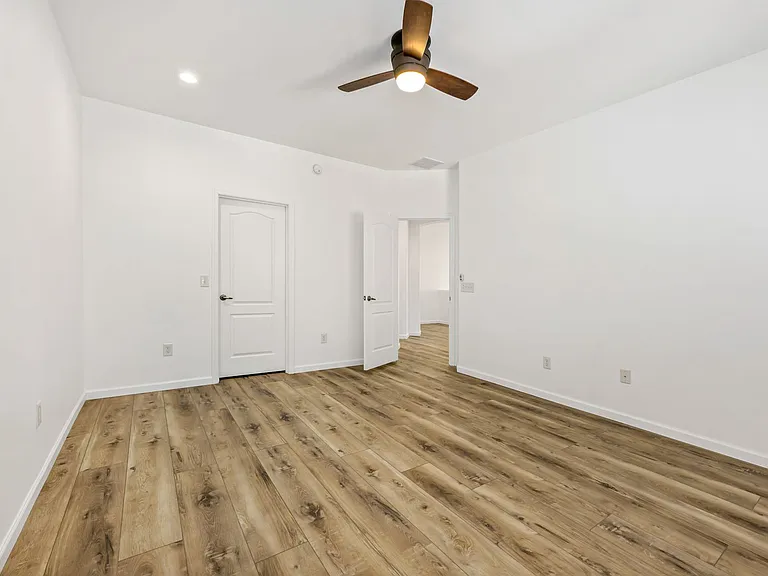 4261 N Golden Ridge Ln — Photo 16
