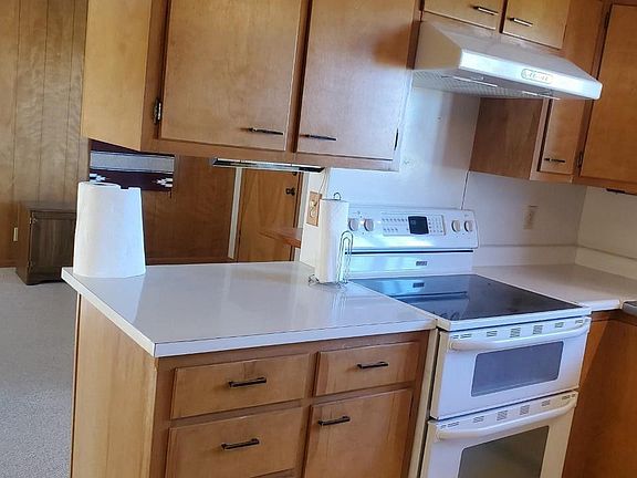3rd image of 3401 Alta Vista Dr