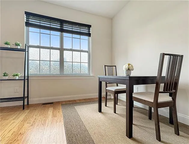 1541 Greystone Pl — Photo 17