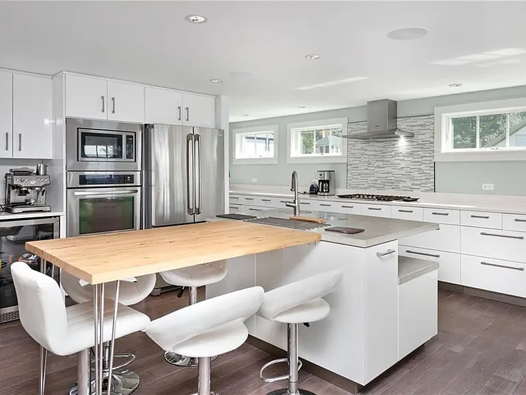 39 Shore Dr — Photo 27