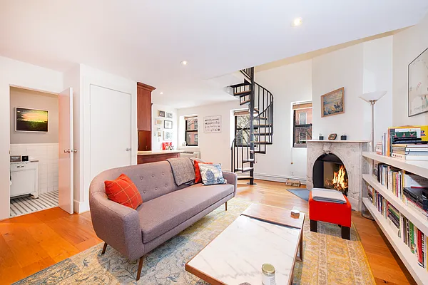Sold by Compass | media 1