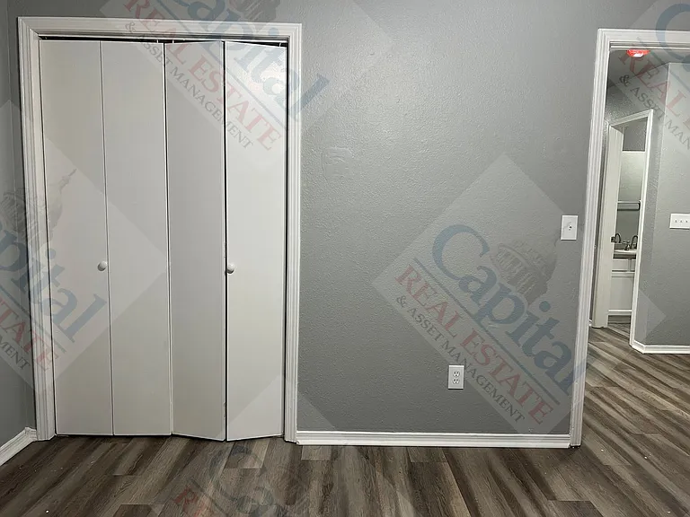 1520 Patricia Dr — Photo 18