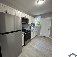 1539 Lochwood Rd #A, Baltimore, MD 21218