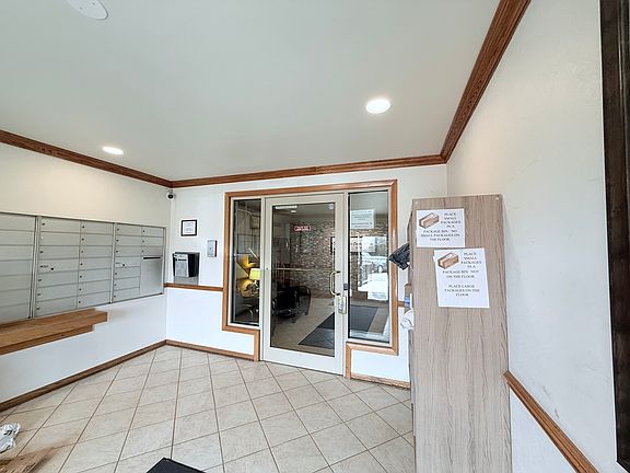 3rd image of 650 Murray Ln Unit 416