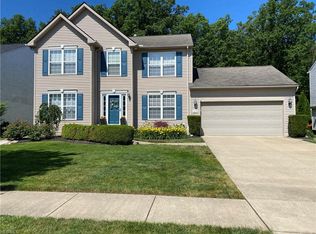 1678 Pine Dr, Avon, OH