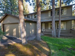 19585 E Campbell Rd, Bend, OR 97702