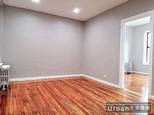 2nd image of 809 Park Pl APT 4A