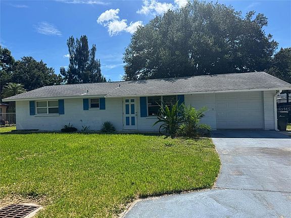 2nd image of 408 PINEWOOD AVENUE