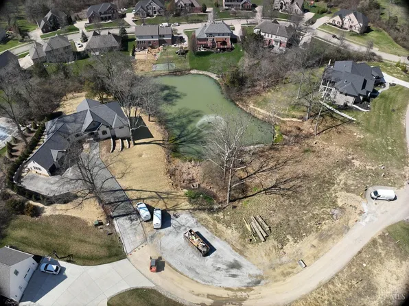 6031 Eden Roc Pl, Cincinnati, OH 45247