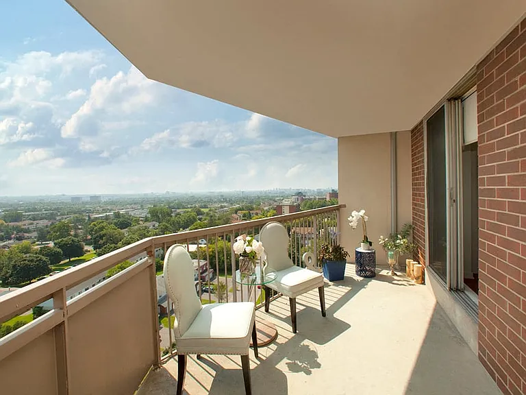 981 Gulf Pl — Photo 9