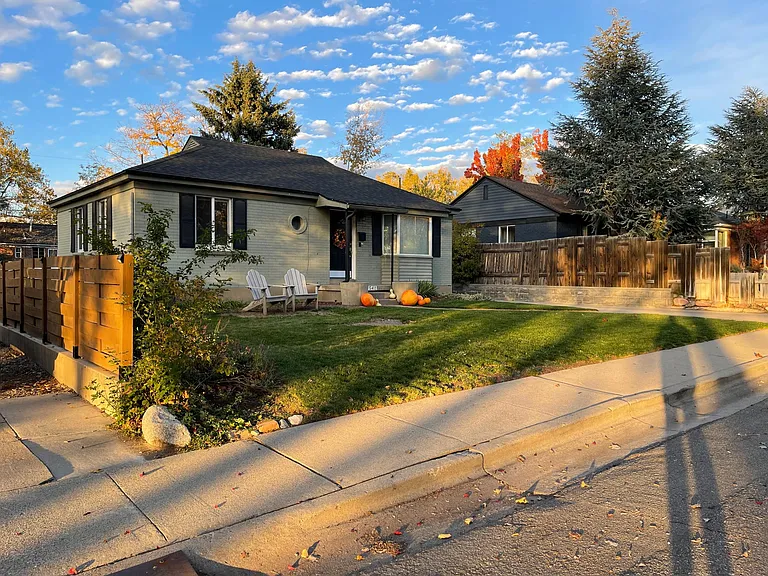 1541 E 3045 S — Photo 3