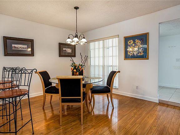 4th image of 13928 Clubhouse Cir