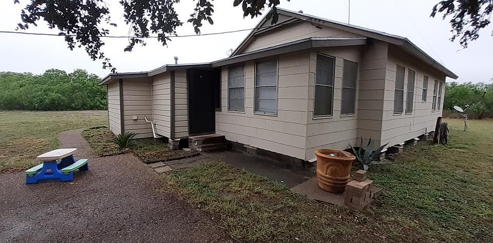 1st image of 602 1/2 W Avenue I
